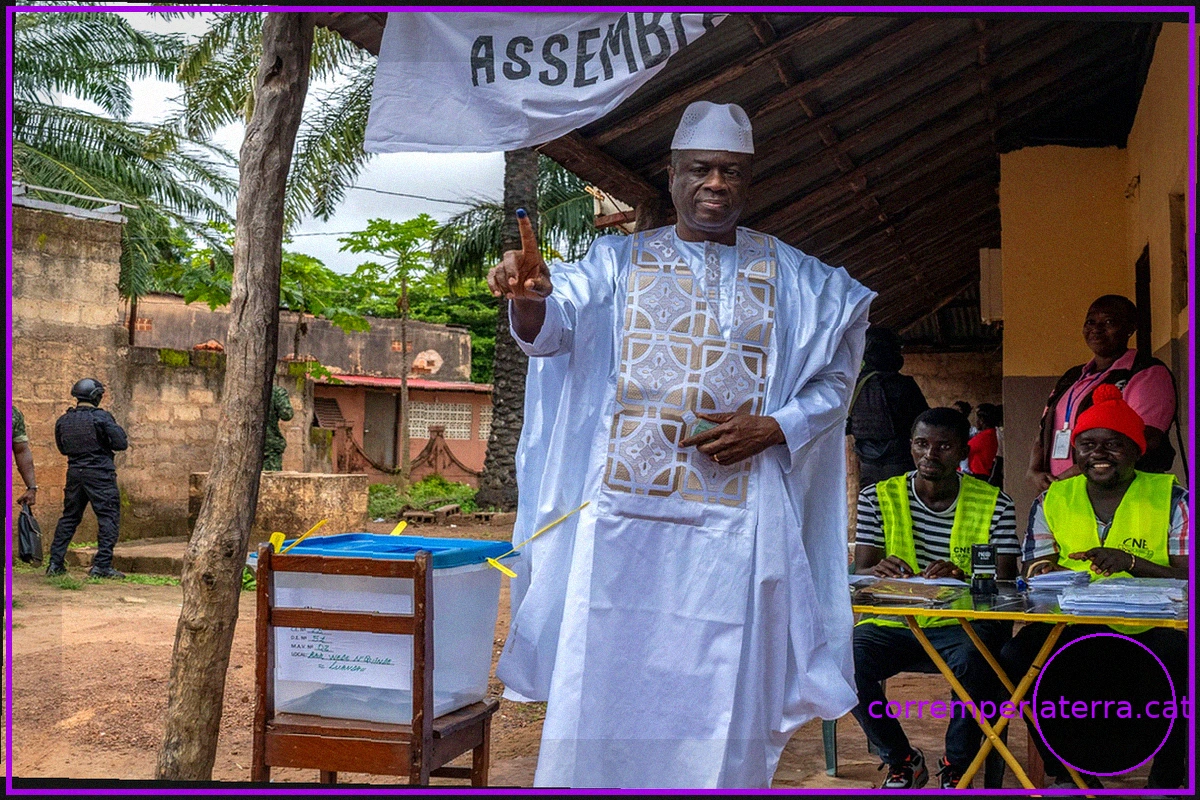 Inicio del recuento de votos en referéndum de Guinea-Bisáu para fortalecer la presidencia